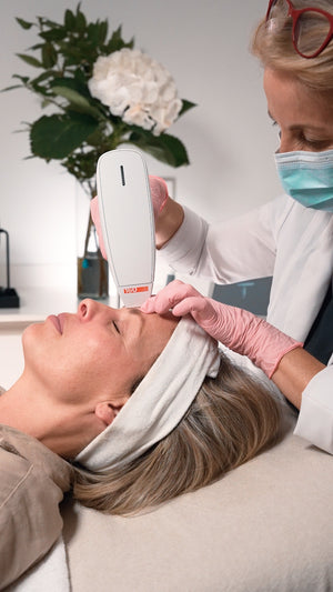 Venus Viva (Marcas, Poro y cicatrices)